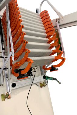 Чердачная лестница LRF Elektra Aluminum 700*1200*3050-3250 Чердачная лестница LRF Elektra Aluminum 700*1200*3050-3250