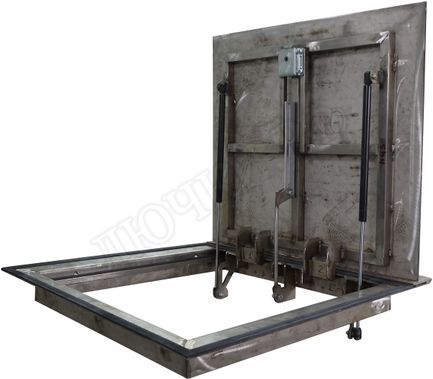 Уличный люк Дворник Уголок, нержавеющая сталь AISI 304 700*1800 Уличный люк Дворник Уголок, нержавеющая сталь AISI 304 700*1800